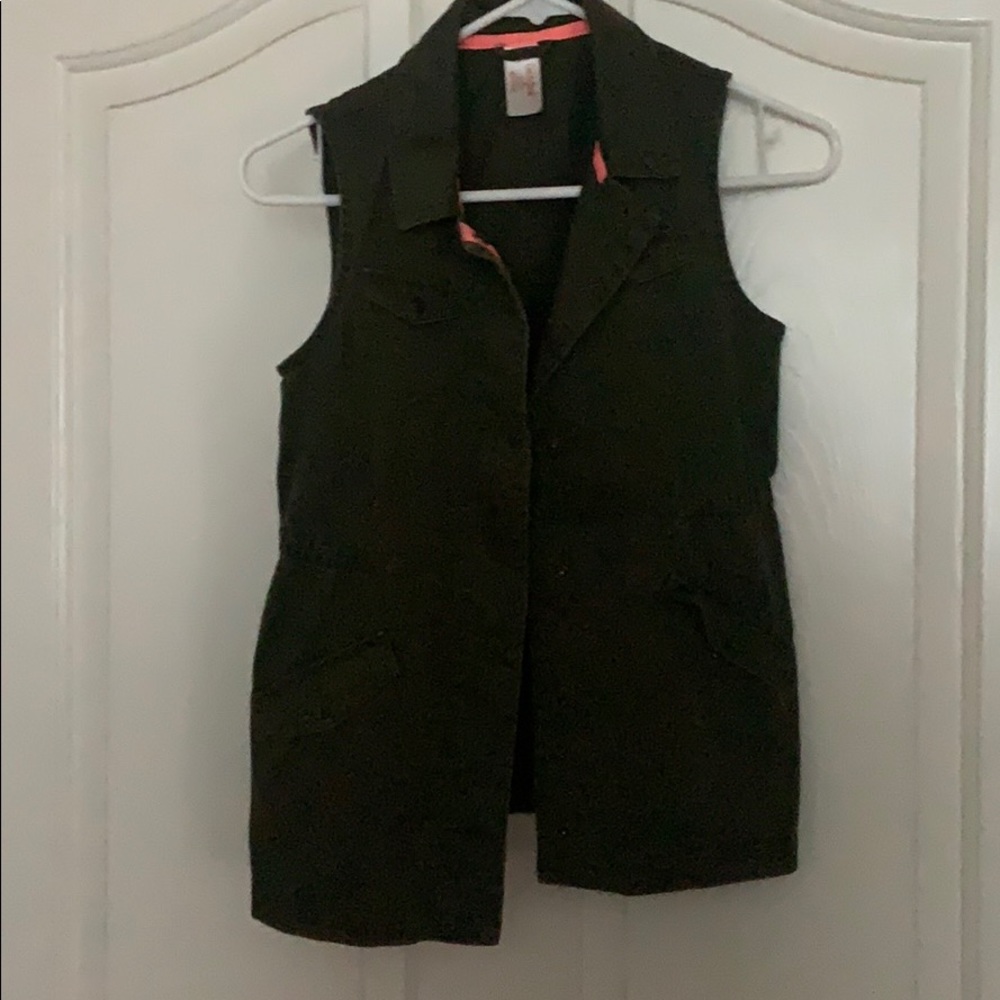 CAT & JACK VEST